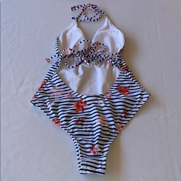 L*Space Pamela One-Piece Swimsuit Sz 4 - Picture 10 of 14